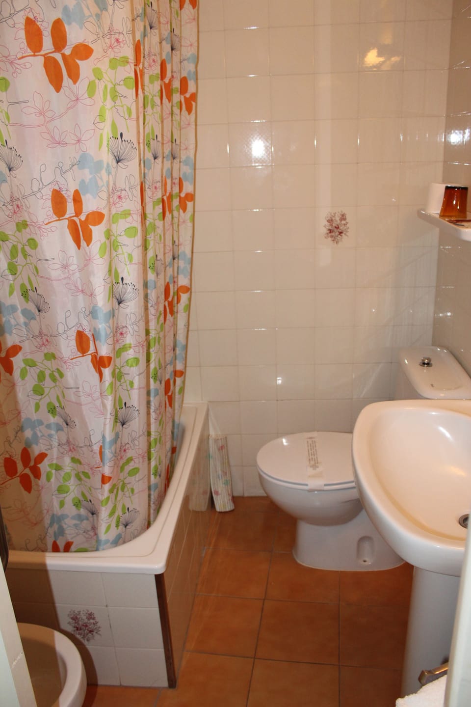 Free toiletries, towels