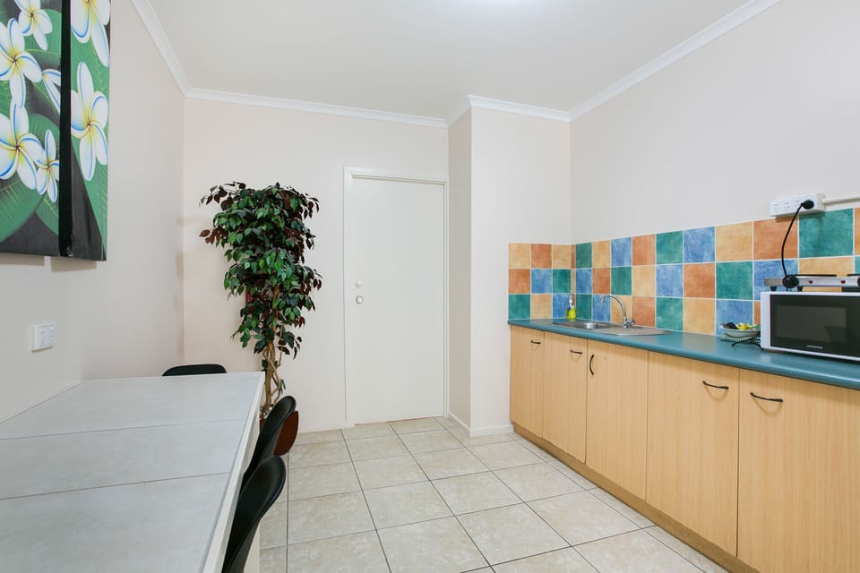 Standard Apartment, 1 Bedroom | Private kitchenette