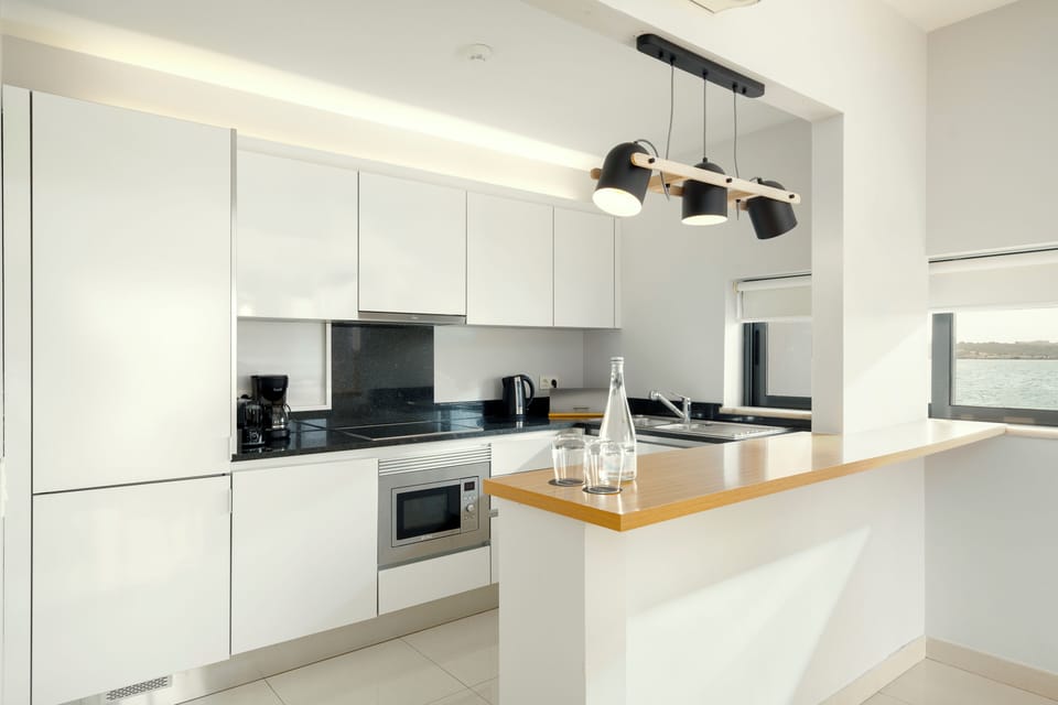 Suite (Riverside) (2) | Private kitchen