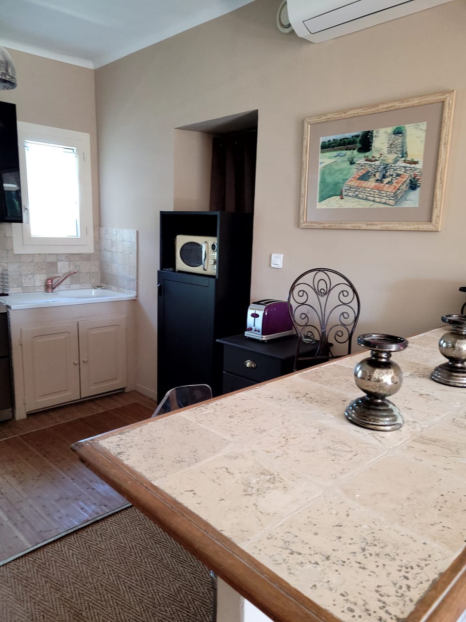 Family Apartment, Kitchenette, Pool View | Private kitchen | Electric kettle