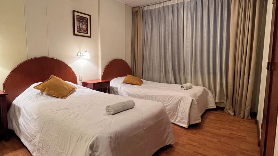 Double Room, 2 Twin Beds | Hypo-allergenic bedding, in-room safe, iron/ironing board, rollaway beds