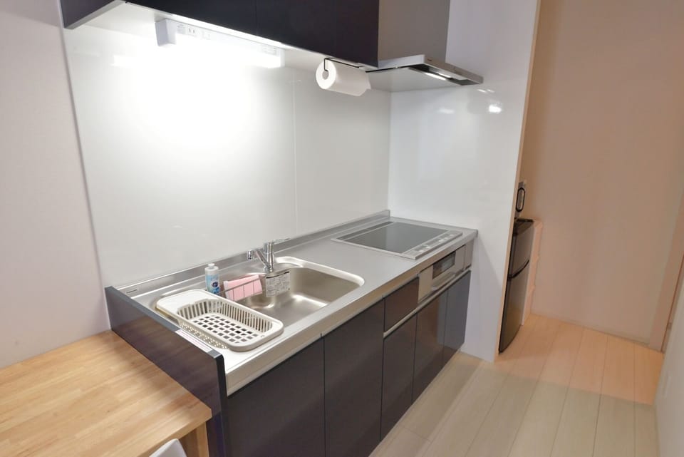 ・ Private room / kitchen is fully equipped and cooking is possible.