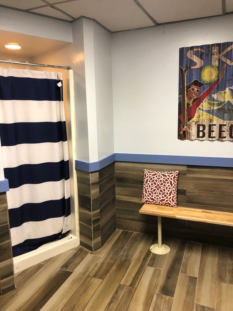 Women's Changing room at the pool