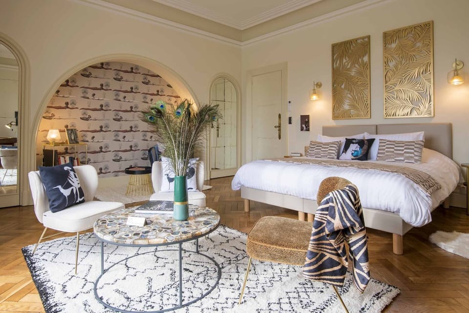Panoramic Suite, Private Bathroom, Canal View (Suite Oscar) | Free WiFi