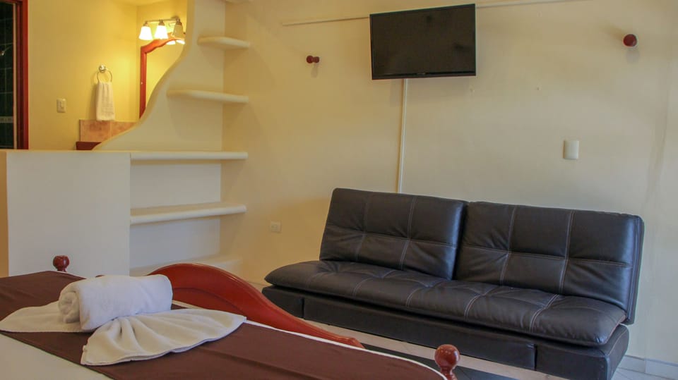 Classic Suite, 1 King Bed | In-room safe, blackout drapes, iron/ironing board, free WiFi