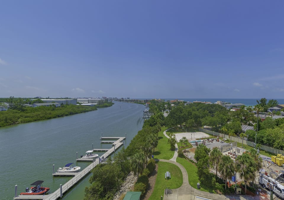 Birds eye view of the docks/intracoastal