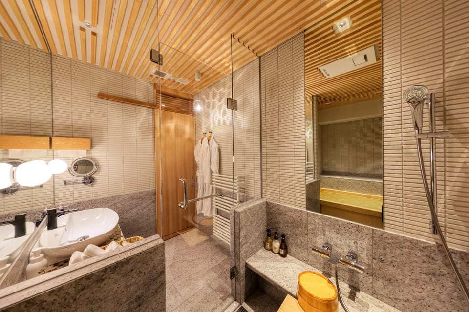 Suite [Enishi], Non Smoking | Bathroom | Free toiletries, hair dryer, slippers, bidet