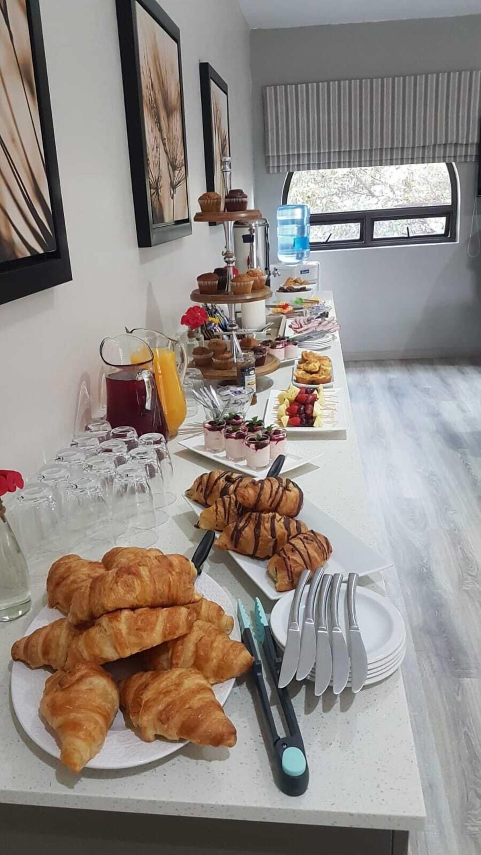 Dunton Guest House Bed and Breakfast in Sandton
