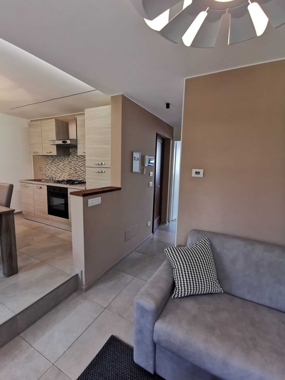 Deluxe Apartment, 1 Bedroom, Ground Floor | Private kitchen