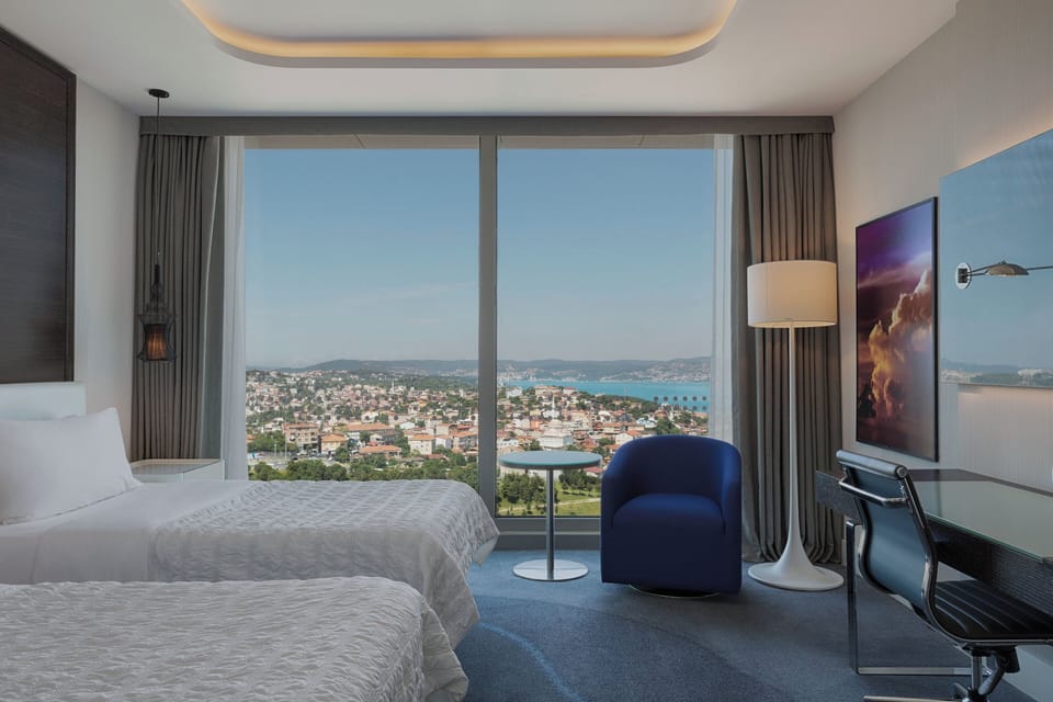 Deluxe Guest room, 2 Twin, Bosphorus view | Egyptian cotton sheets, premium bedding, minibar, in-room safe