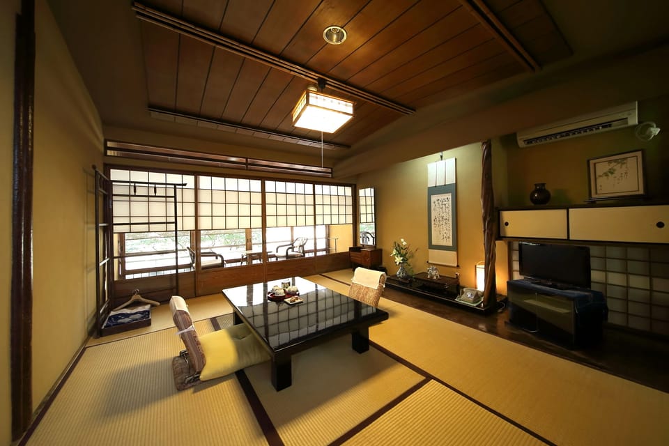 Japanese Style Standard Room with Shared Bathroom (MATSU) | Individually decorated, blackout drapes, iron/ironing board, free WiFi