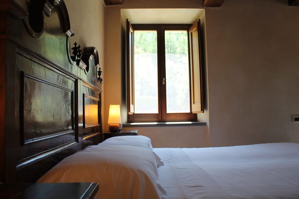 Desk, cribs/infant beds, rollaway beds, free WiFi