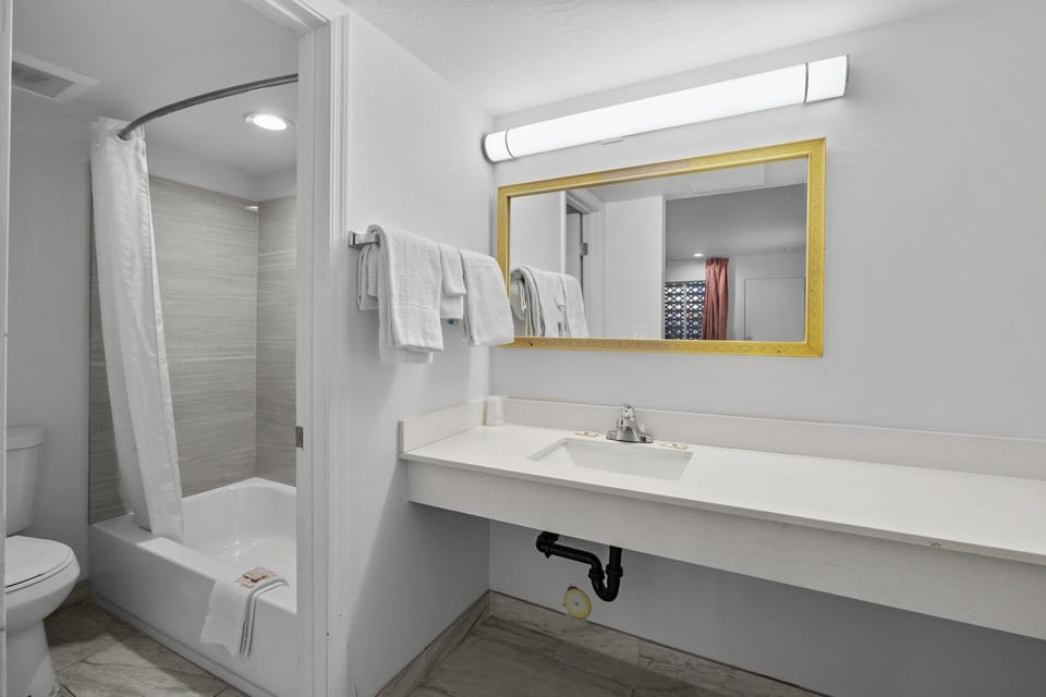 Travel Inn - In Phoenix (Alhambra) House in Phoenix