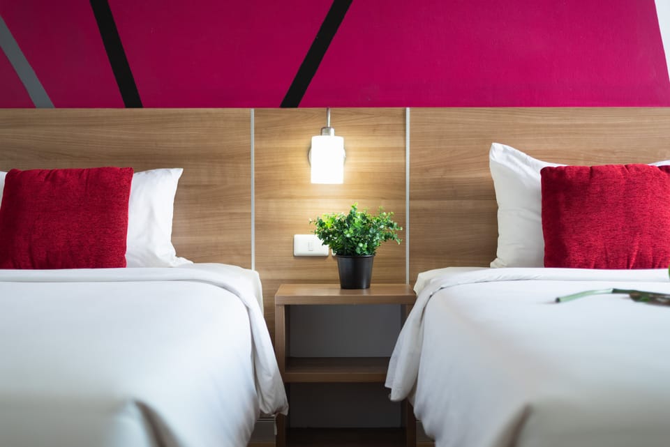 Standard, 2 Twin Beds, Non Smoking, City View | Desk, laptop workspace, blackout drapes, WiFi (free)
