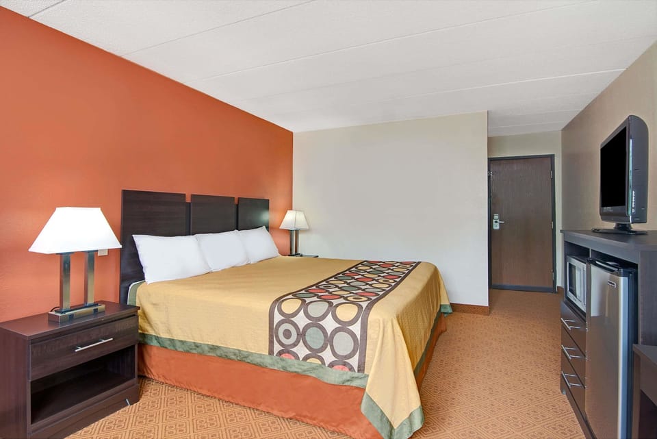 In-room safe, desk, iron/ironing board, free cribs/infant beds
