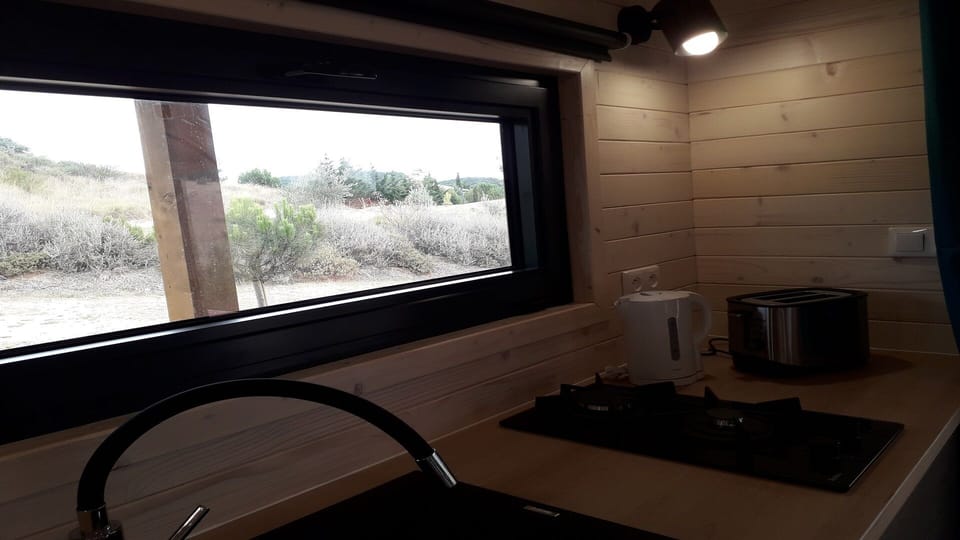Panoramic Cabin, Hot Tub, Mountain View (Cabane des Baies Sauvages) | Private kitchen | Fridge, microwave, stovetop, espresso maker