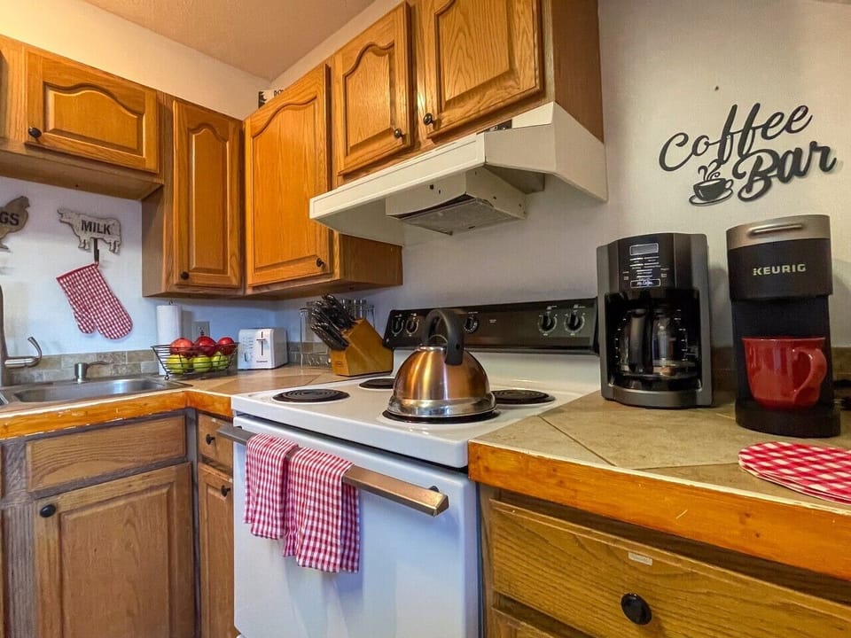 Coffee bar — ready for those sunrise mornings