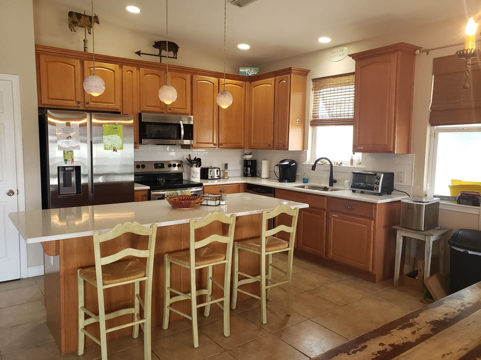 Kitchen has everything!  Mixer, blender, chopper, crockpot, Keurig, Mr. Coffee