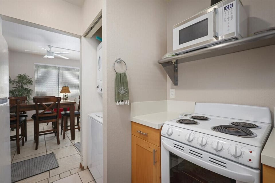 Kitchen and laundry
