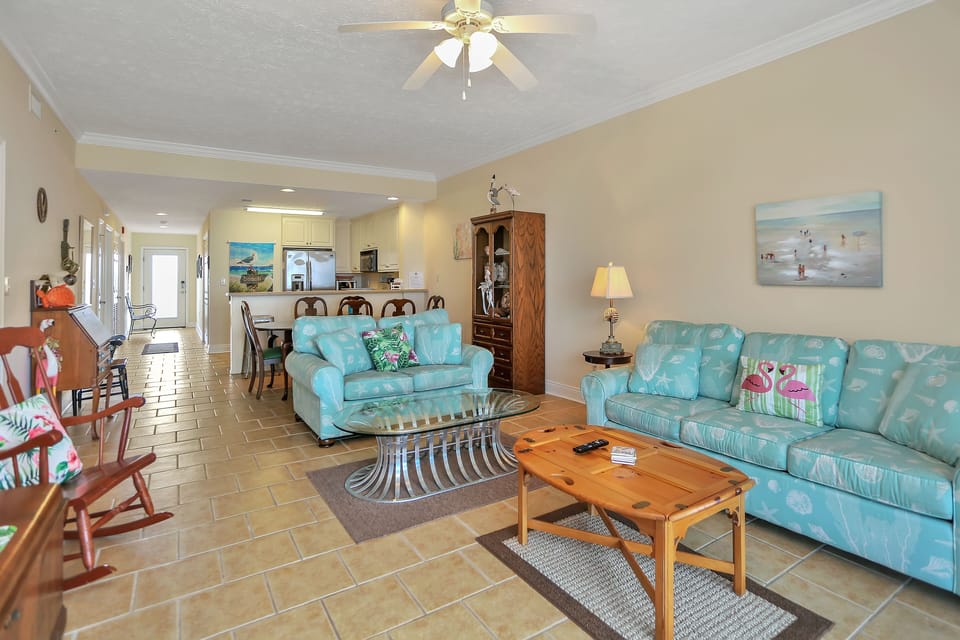 Living & Dining Area