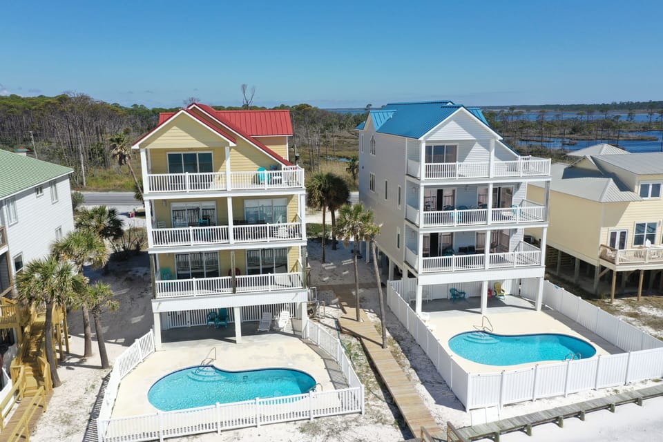 Five on the Beach & Villa Del Sol