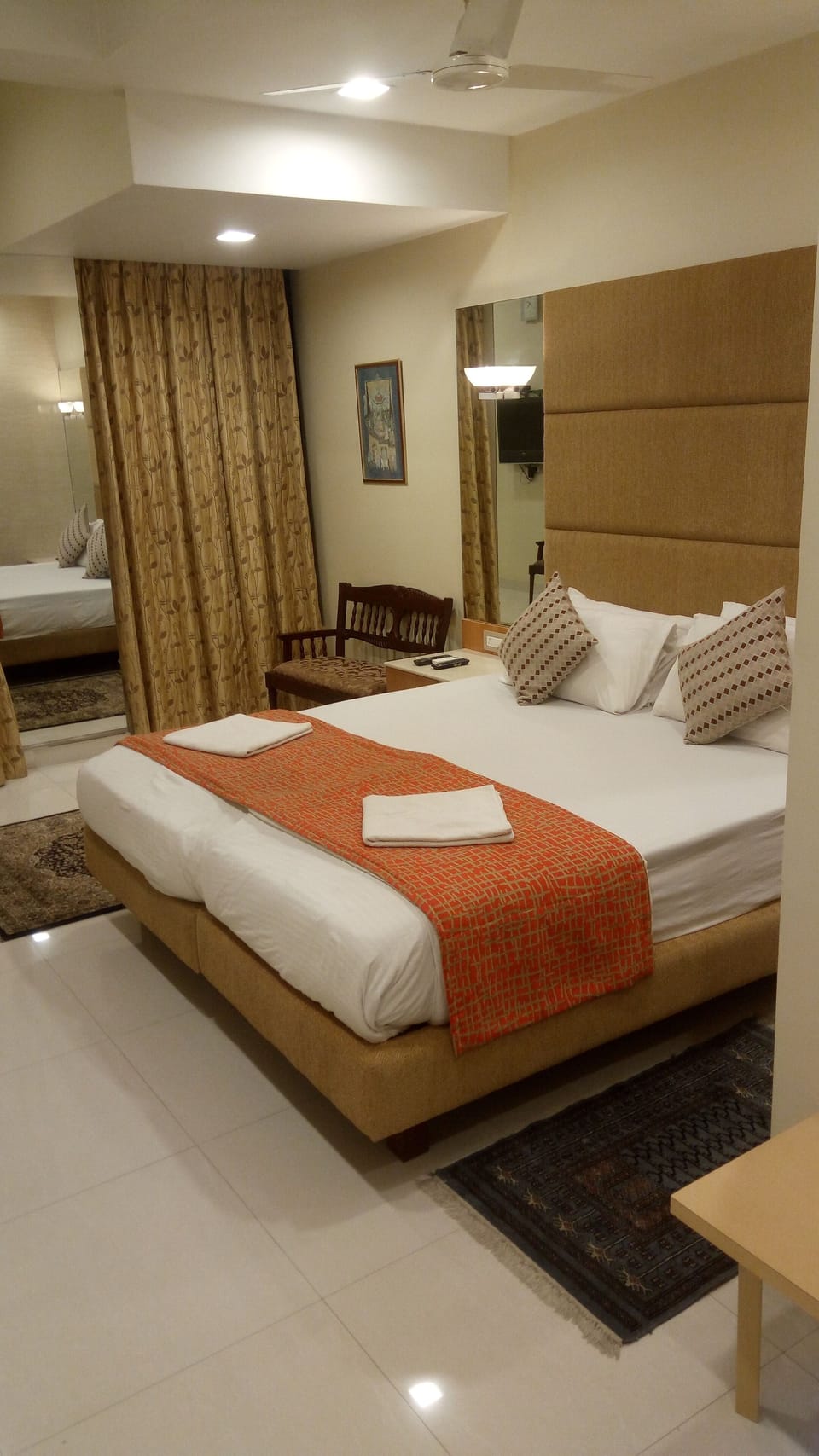 Deluxe Room | In-room safe, free WiFi, bed sheets