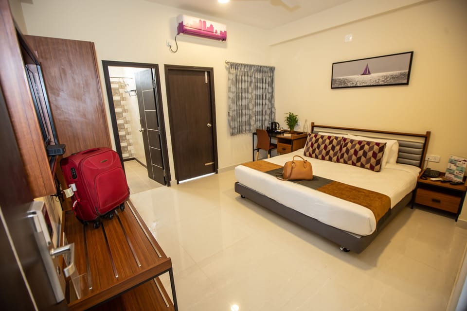 Desk, free WiFi, bed sheets, wheelchair access