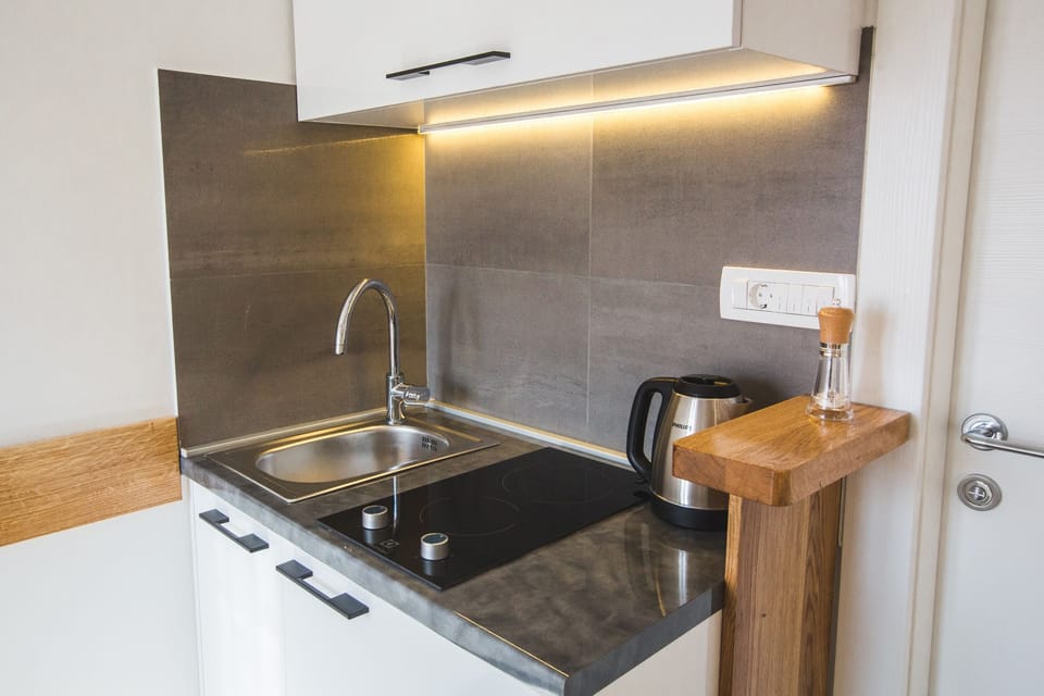 Private kitchenette