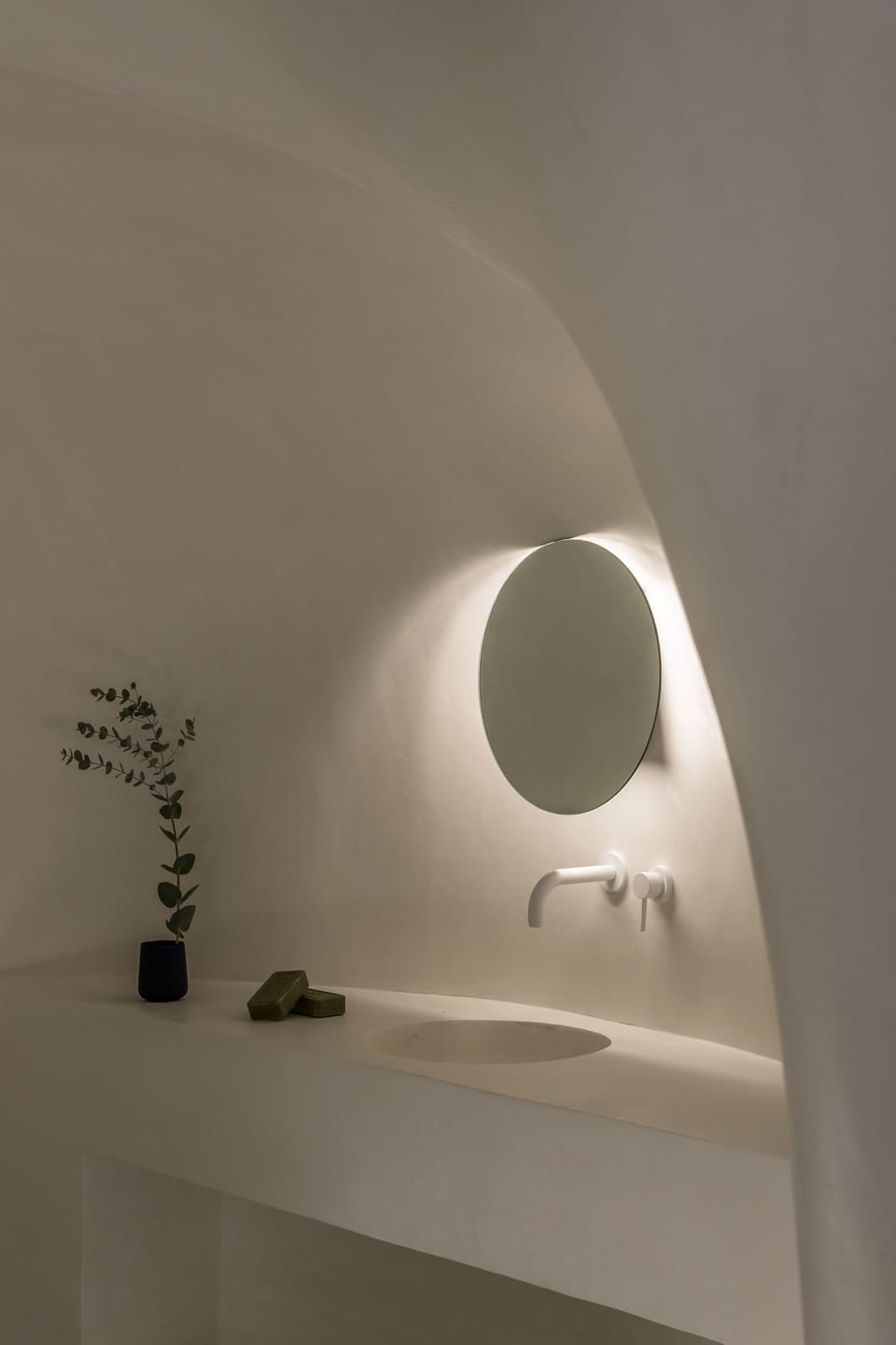 Element Suite with Private Caved style Plunge Pool and 180o Caldera View | Premium bedding, in-room safe, individually decorated, soundproofing