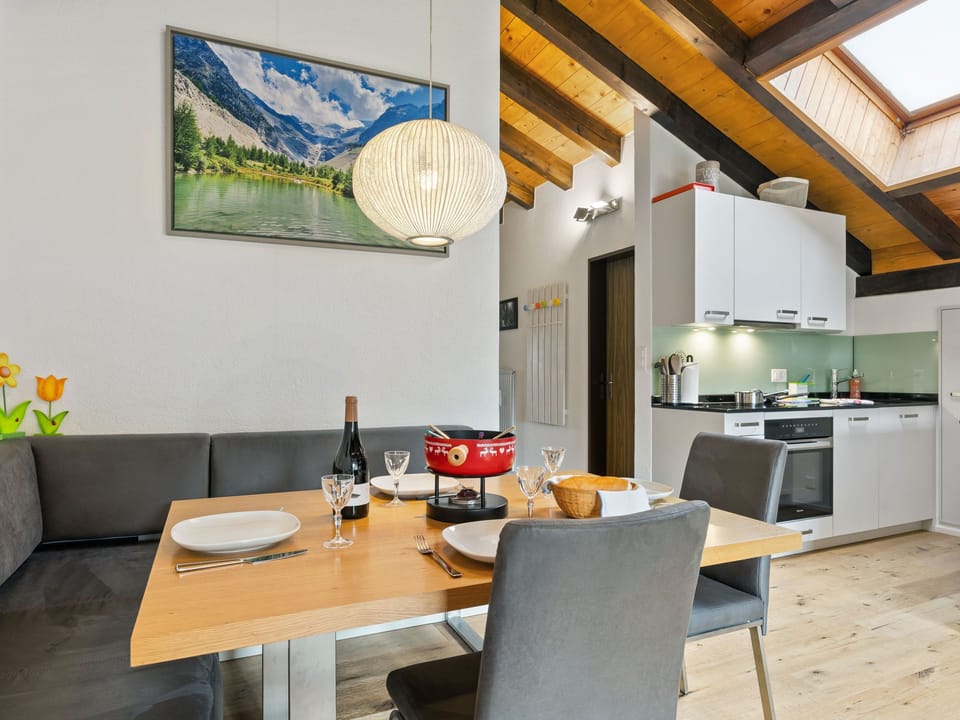 Kitchen / Dining Room
