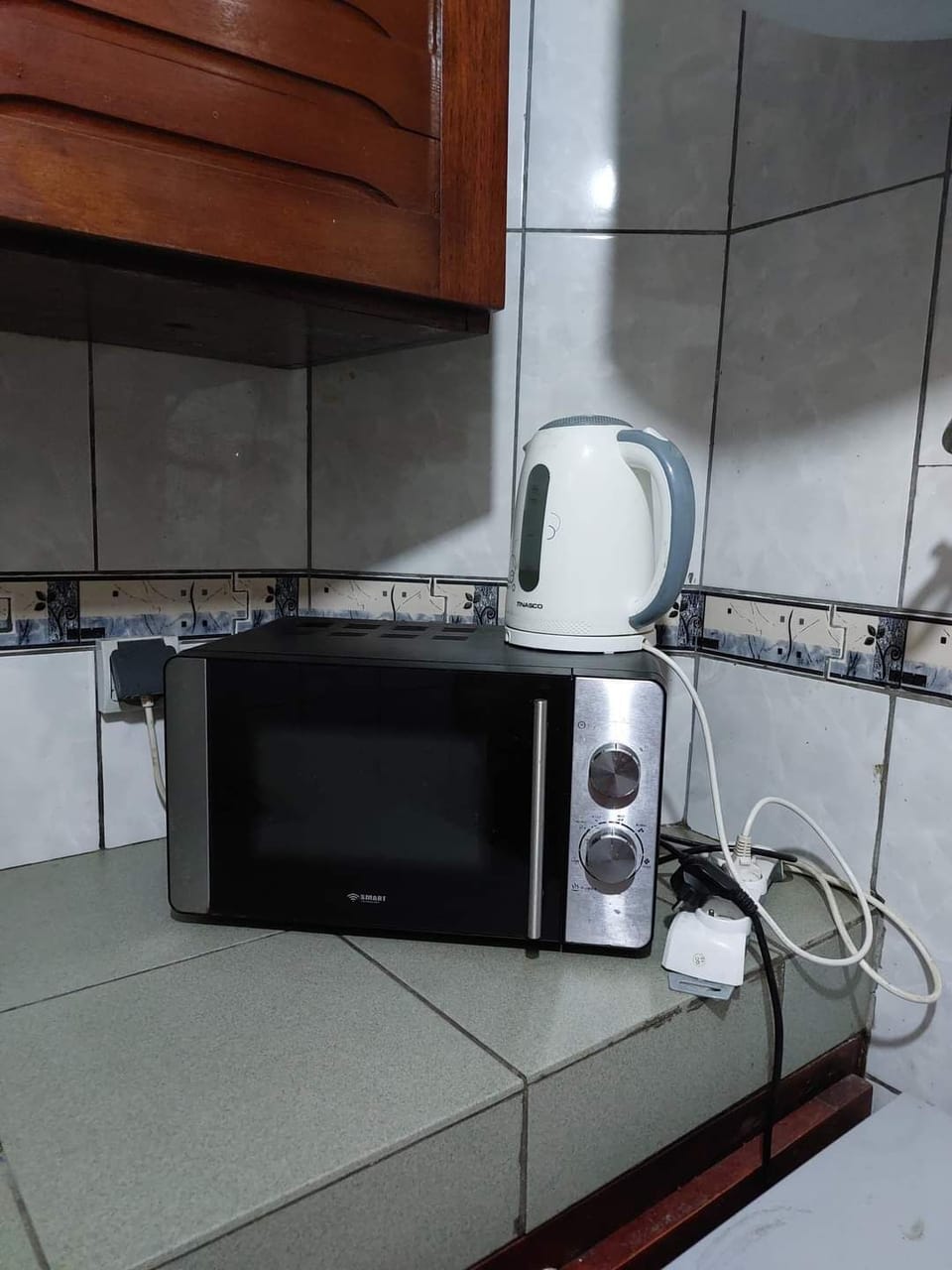 Studio | Private kitchen | Espresso maker, coffee/tea maker, full-size fridge, microwave