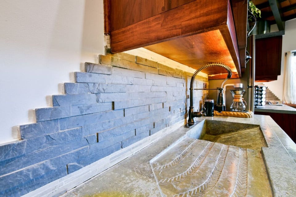Countertop Detail