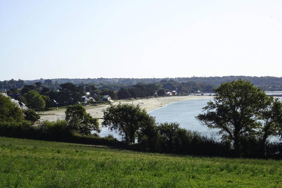 Surroundings [summer] (1-5 km)