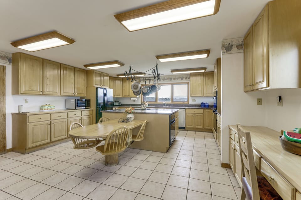 Kitchen | 1st Floor
