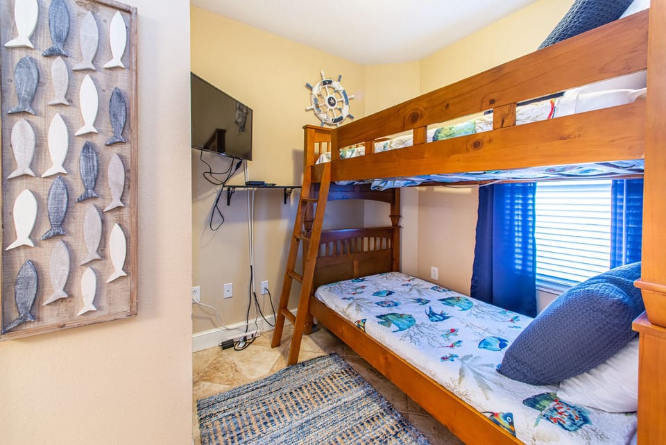 Bunk room for additional guest