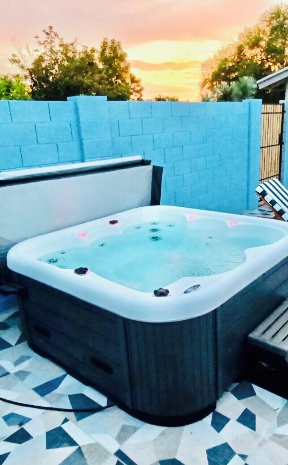 New hot tub 