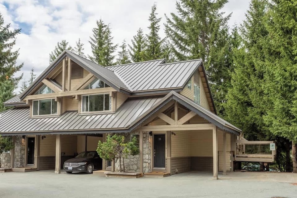 - Charming mountain chalet retreat near Whistler Village  
- Modern design with carport parking and scenic forest views  
- Ideal family getaway close to trails and ski lifts  