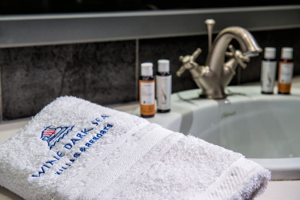 Bathroom amenities