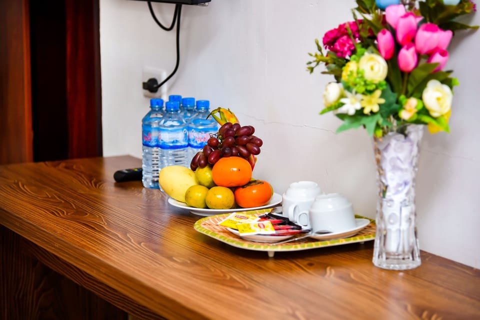 Grand Room | Minibar, in-room safe, blackout drapes, soundproofing