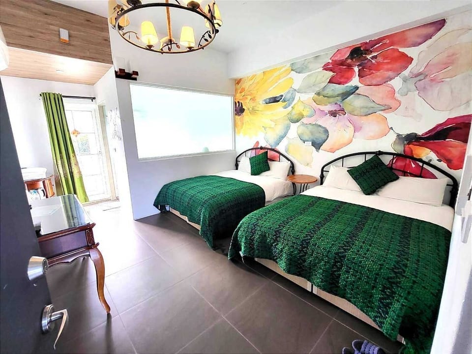 Quadruple Room with Mountain View | Free WiFi, bed sheets