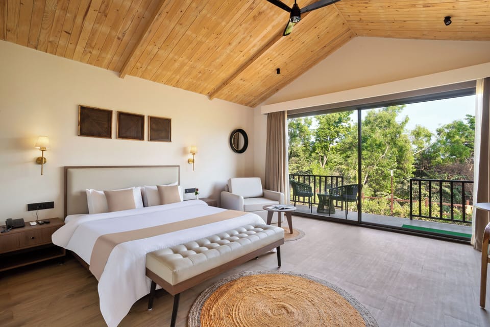Premium Double Room, Courtyard View | In-room safe, desk, blackout drapes, soundproofing