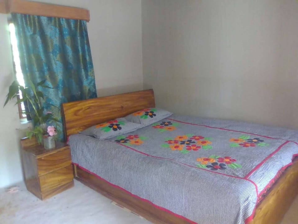Basic Double Room | In-room safe, free WiFi