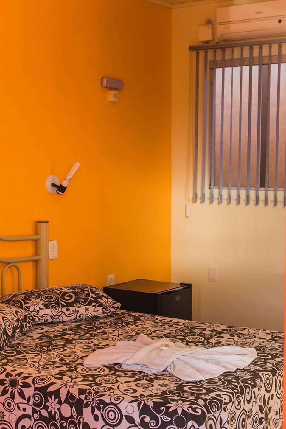 Double Room | Free WiFi, bed sheets