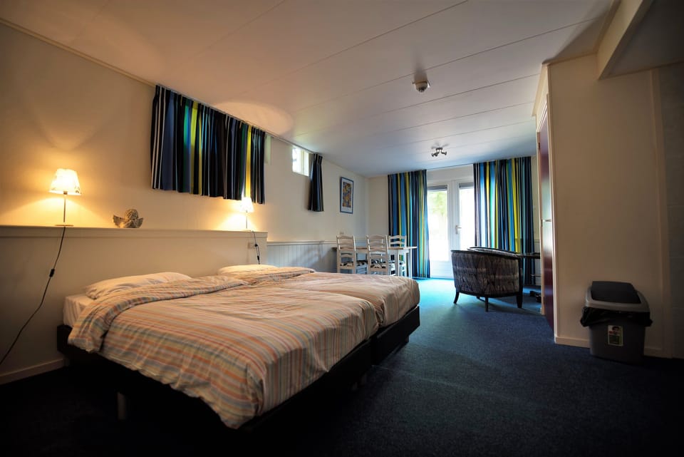 Double Room | Rollaway beds, free WiFi, bed sheets