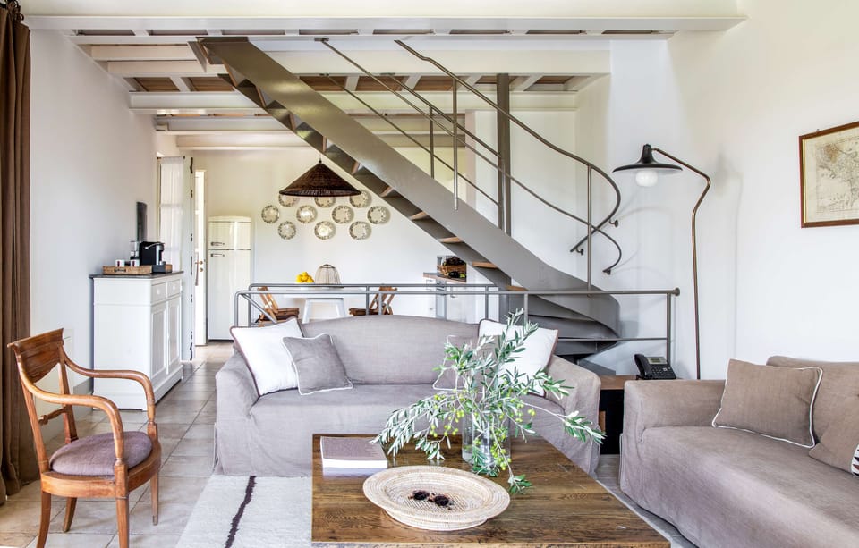 Villa | In-room safe, individually decorated, individually furnished, desk