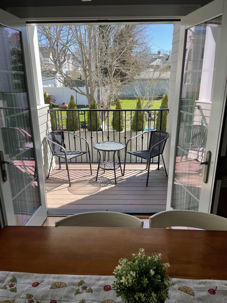 Outdoor dining