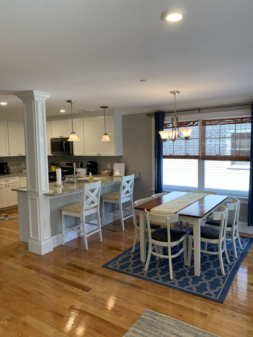 Kitchen / Eating area. Seating for six.