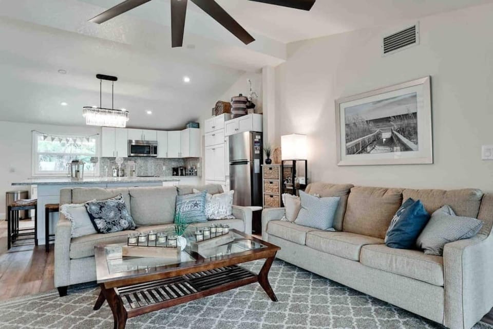 New furnishings and attractive design make Bella Vista feel like home