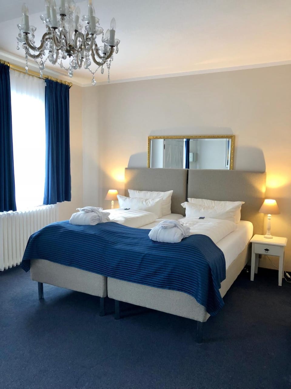 Free minibar, in-room safe, desk, blackout drapes