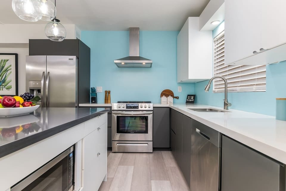 Complete Kitchen with all the Necessary to cook